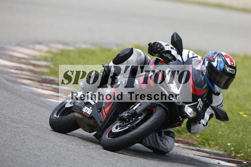 /Archiv-2024/29 12.06.2024 MOTO.CH Track Day ADR/Gruppe rot/15